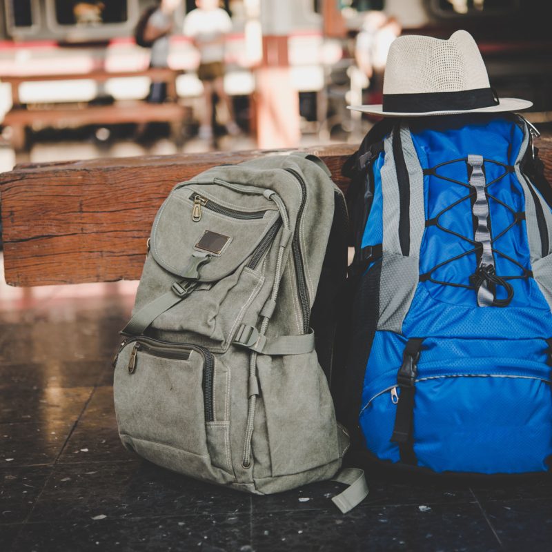 Guardar mochilas en Córdoba: disfruta del centro sin cargar peso