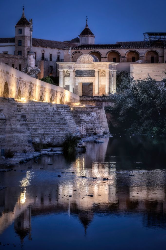 Córdoba de noche en verano